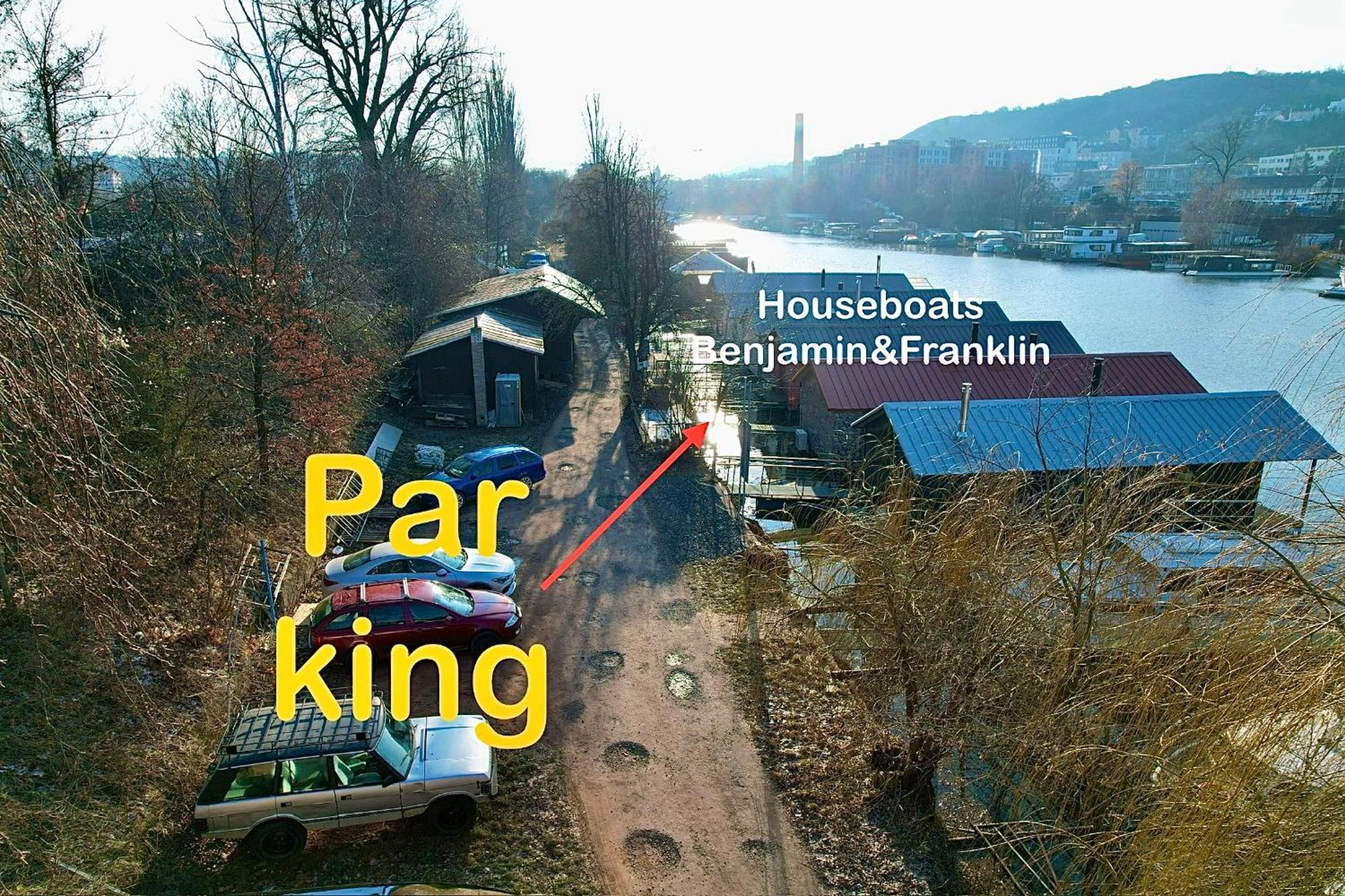 Houseboat Benjamin - Houseboats Benjamin & Franklin Hotell Prag Exteriör bild